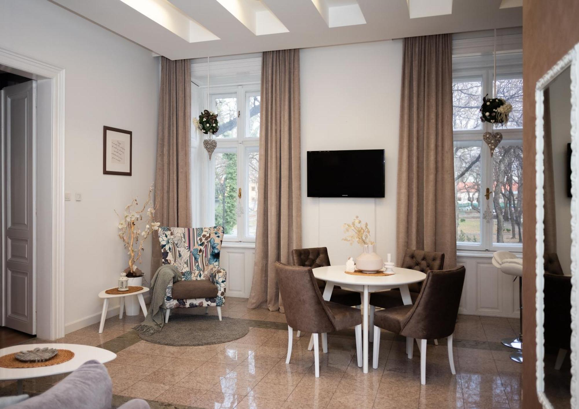 Apartment Hygge ซูโบติกา ภายนอก รูปภาพ