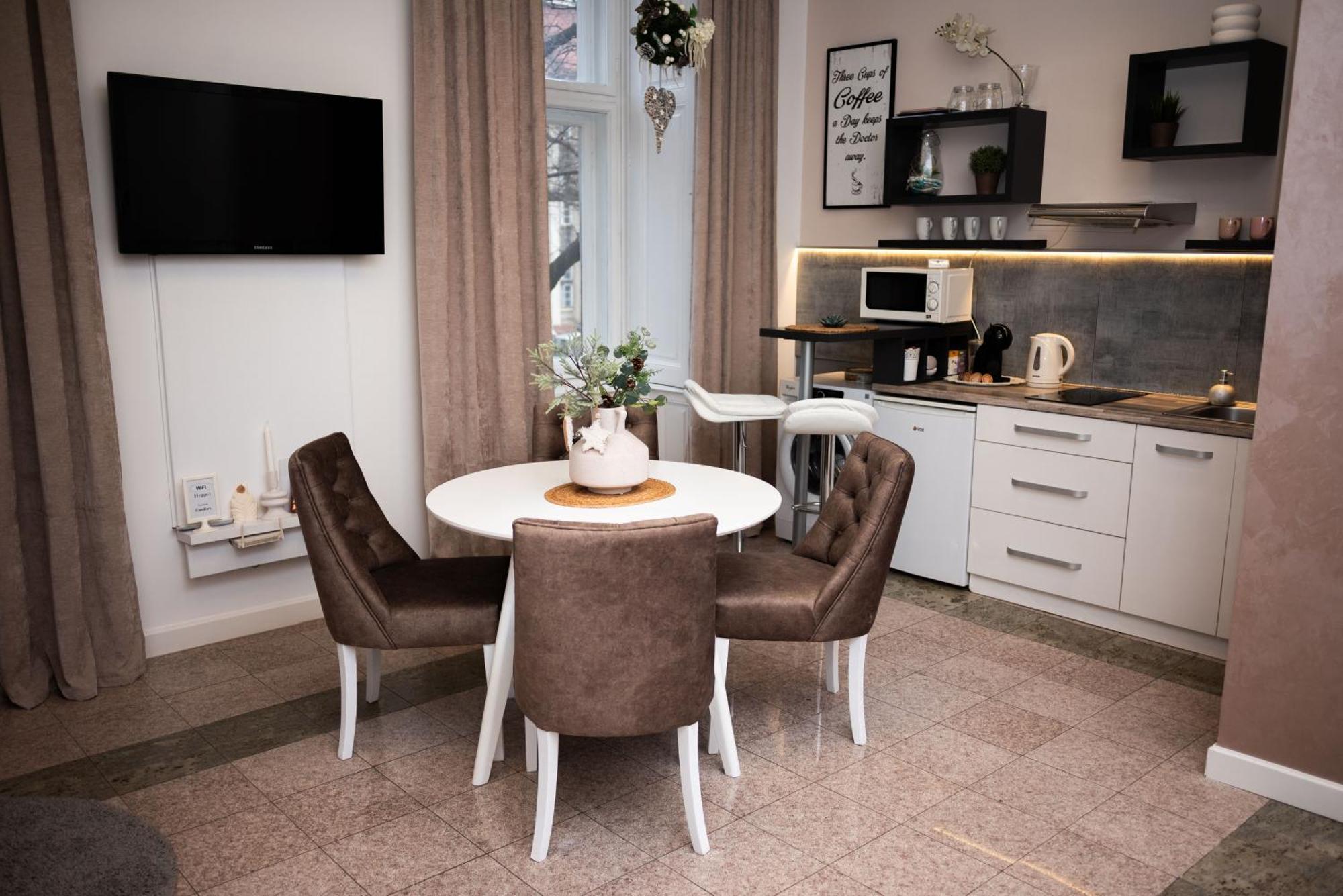 Apartment Hygge ซูโบติกา ภายนอก รูปภาพ
